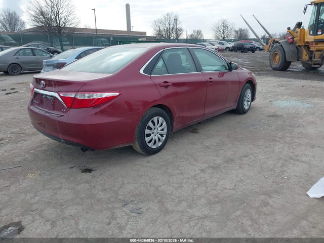 2015 TOYOTA CAMRY 4T1BF1FK2FU988997 Photo 3