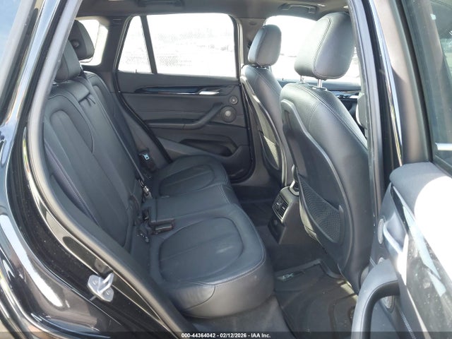 2016 BMW X1 WBXHT3C37GP889739 Photo 7