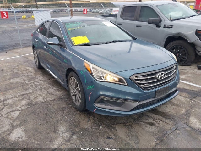 2015 5NPE34AF7FH095269 main image