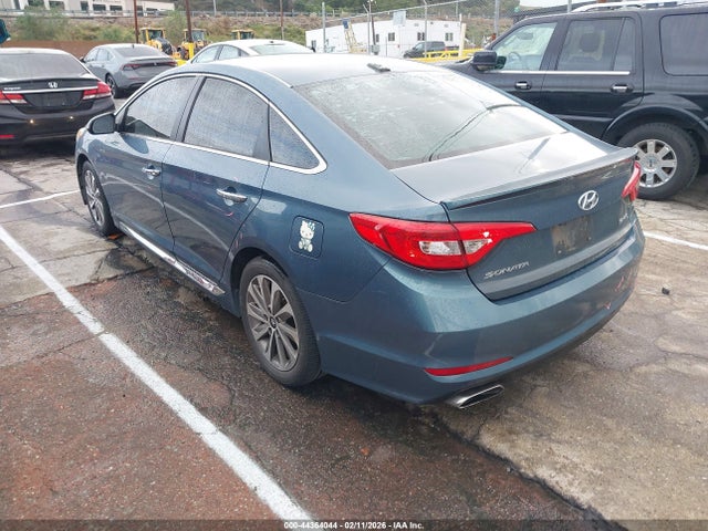 Hyundai Sonata Sport 2015 5NPE34AF7FH095269 Image 3