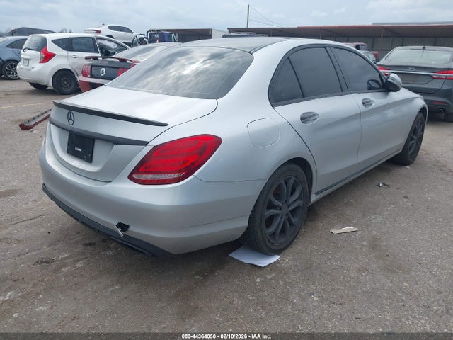 Продажа на аукционе авто 2017 Mercedes-benz C 300 4matic, vin: WDDWF4KB4HR306825, номер лота: 44364050