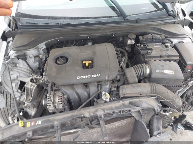 KMHD74LF9JU679003 Hyundai ELANTRA SE