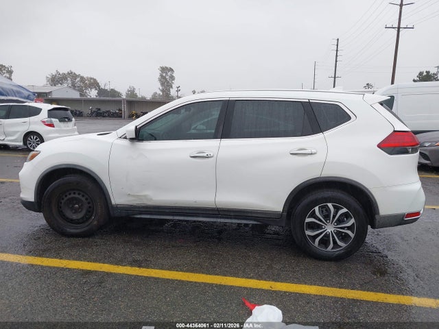 Nissan ROGUE S 2017 KNMAT2MV7HP576989 Image 14