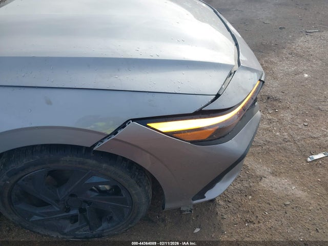 44364089 :رقم المزاد ، KMHLM4DJ8SU156340 vin ، 2025 Hyundai Elantra Hybrid Sel Sport مزاد بيع