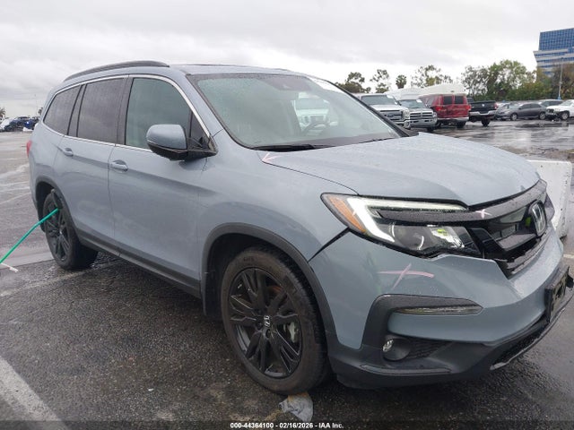 5FNYF5H2XNB018017 Honda Pilot 2wd Special Edition