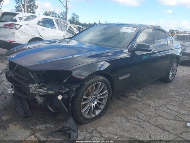 2013 BMW 740I WBAYA6C51DD143772 Photo 1