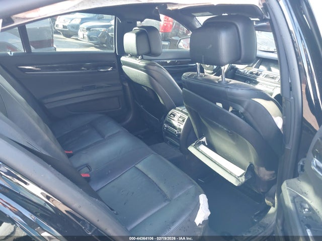 2013 BMW 740I WBAYA6C51DD143772 Photo 7