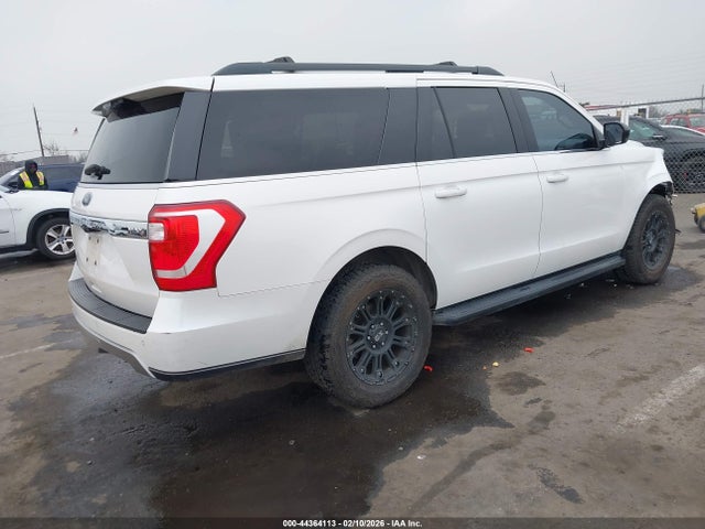 Ford Expedition Max Xlt 2018 1FMJK1HT7JEA30552 Image 4