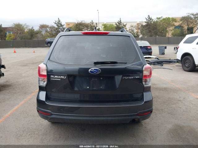 JF2SJABC8JH453189 Subaru Forester 2.5i