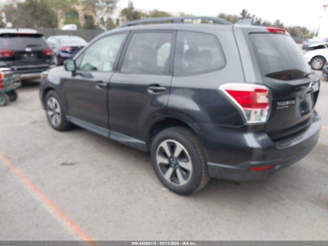 JF2SJABC8JH453189 Subaru Forester 2.5i