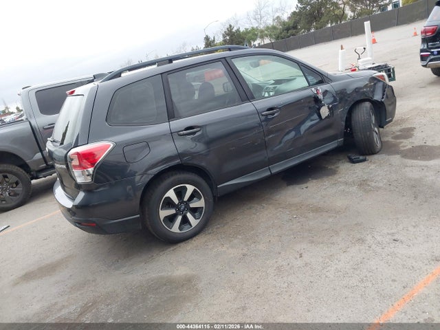 JF2SJABC8JH453189 Subaru Forester 2.5i