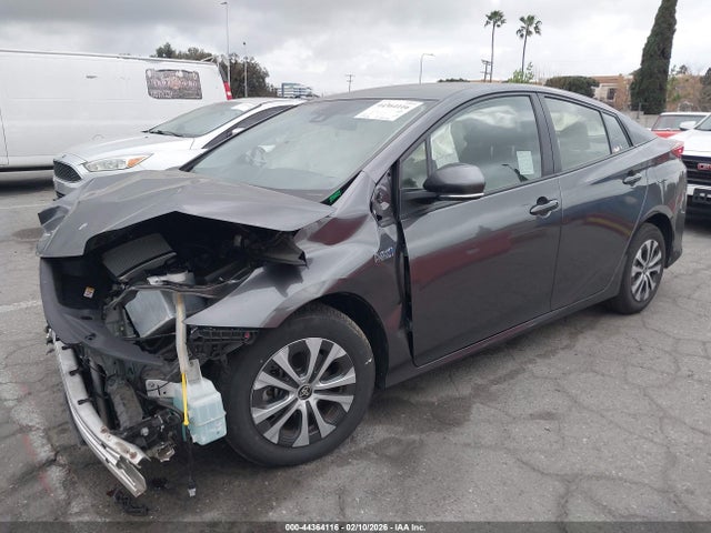 JTDKAMFP1N3229164 Toyota Prius Prime Le