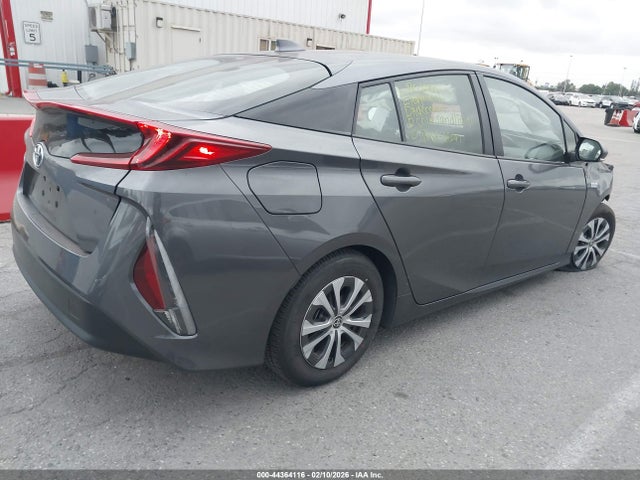 JTDKAMFP1N3229164 Toyota Prius Prime Le