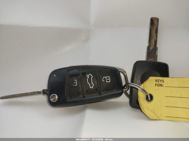 2011 AUDI A3 WAUBEAFM6BA022072 Photo 10