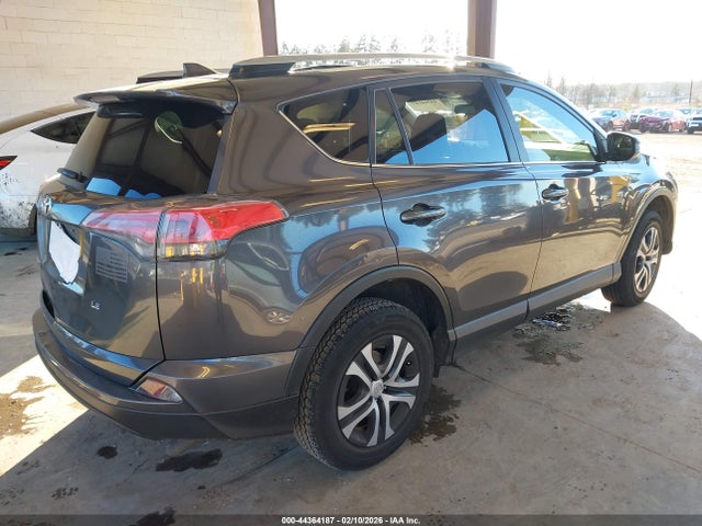 JTMZFREV0HJ102483 Toyota RAV4 LE