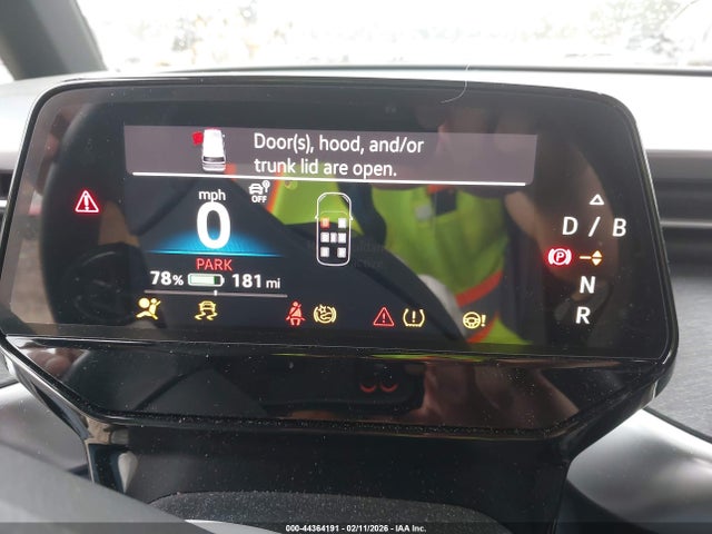 44364191 :رقم المزاد ، WVGAWVEB0SH012532 vin ، 2025 Volkswagen Id. Buzz Pro S مزاد بيع