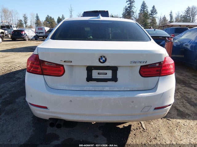 BMW 328i Xdrive 2015 WBA3B5C57FF961600 Image 17