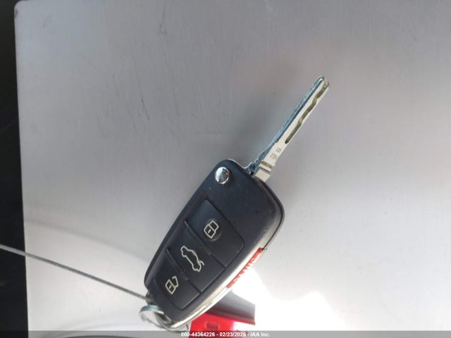 Продажа на аукционе авто 2015 Audi S3 2.0t Premium Plus, vin: WAUBFGFF0F1053261, номер лота: 44364226