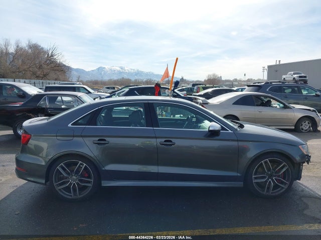 Продажа на аукционе авто 2015 Audi S3 2.0t Premium Plus, vin: WAUBFGFF0F1053261, номер лота: 44364226