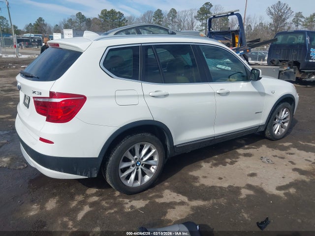 5UXWX9C5XE0D21151 BMW X3 Xdrive28i