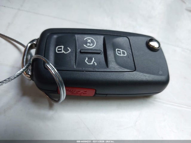Продаж на аукціоні авто 2021 Volkswagen Passat 2.0t R-line, vin: 1VWMA7A30MC014188, номер лоту: 44364231