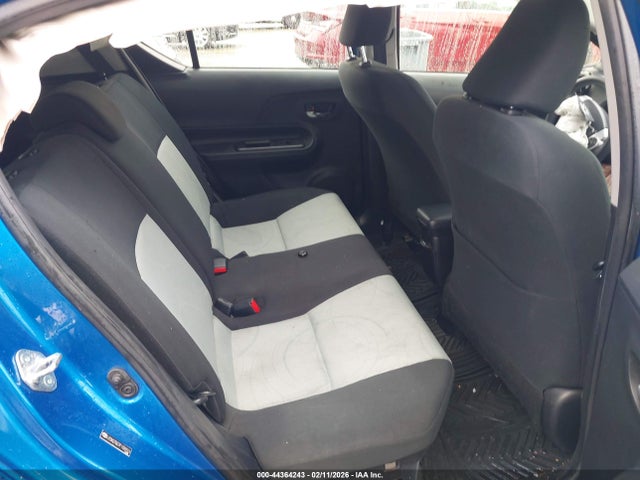 JTDKDTB37F1088926 Toyota Prius C Three