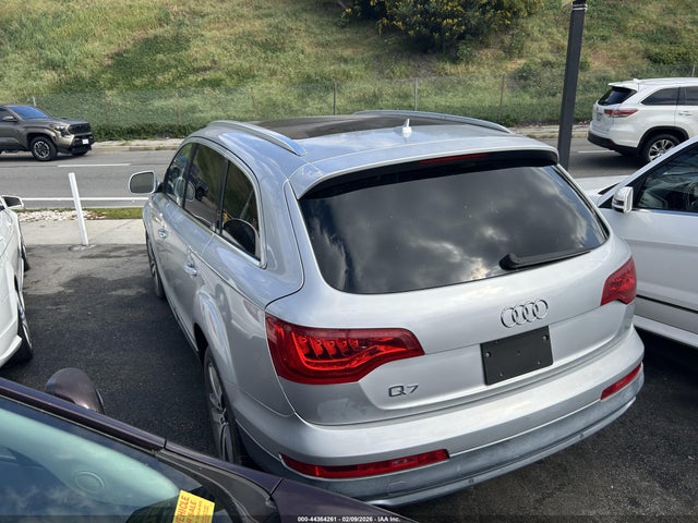 2011 AUDI Q7 WA1LGAFE7BD006353 Photo 2