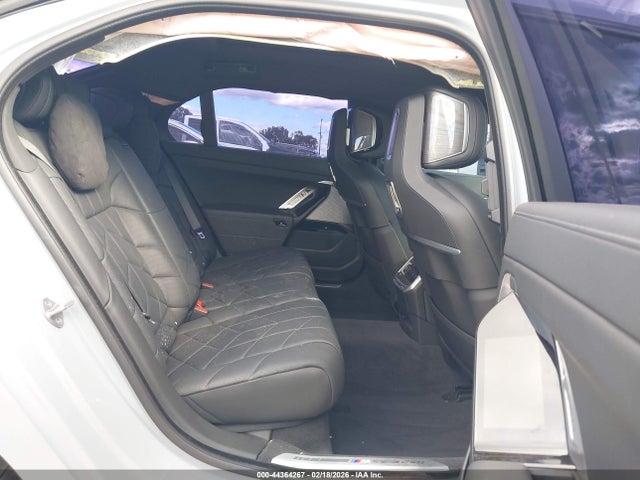 BMW I7 Xdrive60 2023 WBY53EJ09PCN73592 Image 8