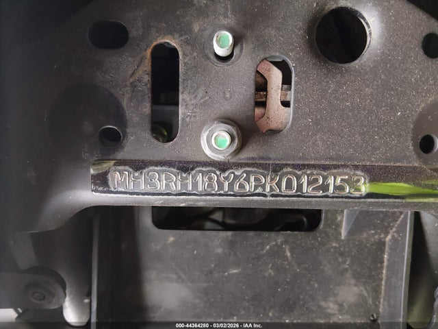 2023 YAMAHA YZFR3 MH3RH18Y6PK012153 Photo 9