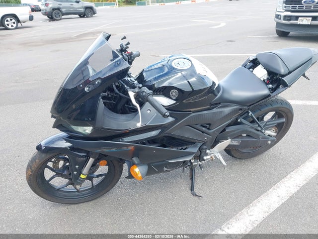 2023 YAMAHA YZFR3 MH3RH18Y6PK012153 Photo 1