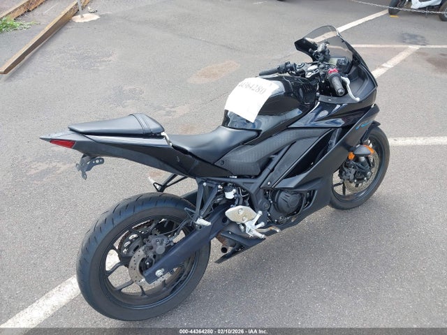 2023 YAMAHA YZFR3 MH3RH18Y6PK012153 Photo 3