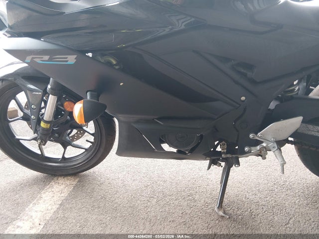 2023 YAMAHA YZFR3 MH3RH18Y6PK012153 Photo 8