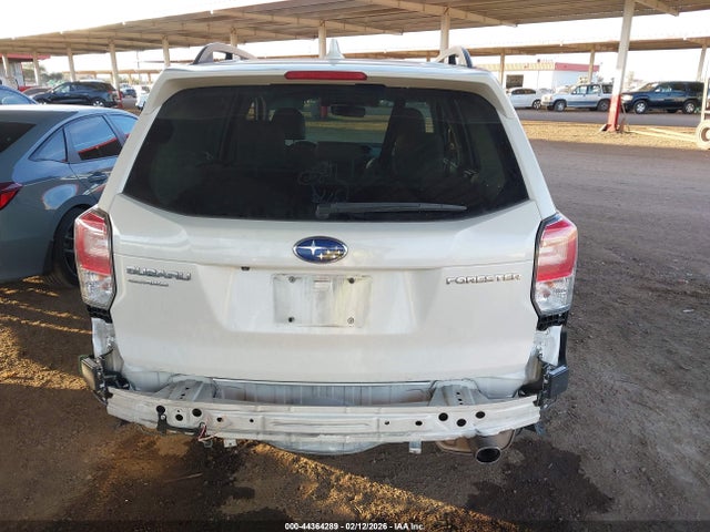 Продаж на аукціоні авто 2018 Subaru Forester 2.5i Limited, vin: JF2SJARC3JH517192, номер лоту: 44364289