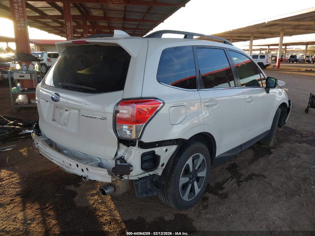 Продаж на аукціоні авто 2018 Subaru Forester 2.5i Limited, vin: JF2SJARC3JH517192, номер лоту: 44364289