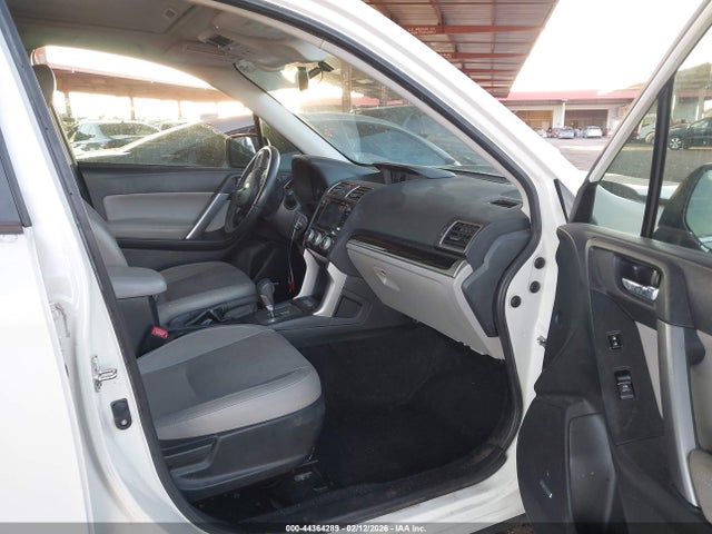 Продаж на аукціоні авто 2018 Subaru Forester 2.5i Limited, vin: JF2SJARC3JH517192, номер лоту: 44364289