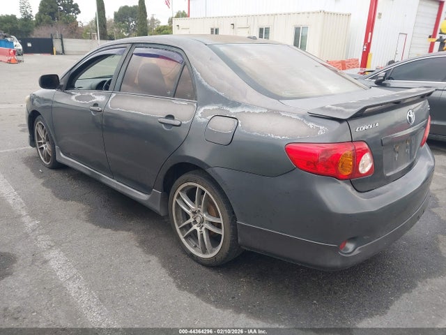2010 TOYOTA COROLLA 1NXBU4EE2AZ289333 Photo 2
