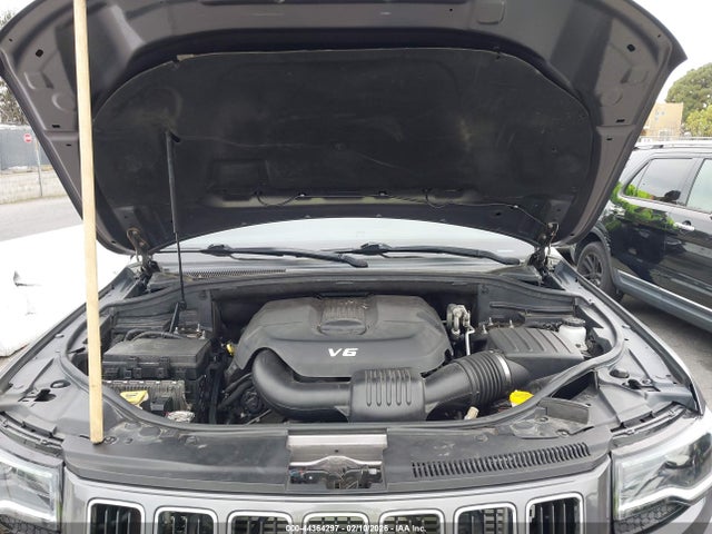 1C4RJECGXFC615818 Jeep Grand Cherokee Overland