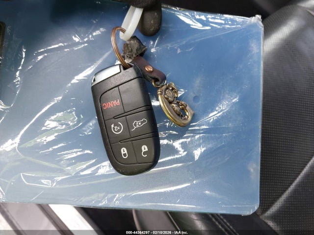 1C4RJECGXFC615818 Jeep Grand Cherokee Overland