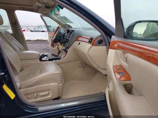 2004 LEXUS LS 430 JTHBN36F640129954 Photo 4