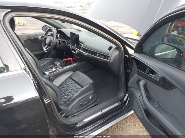 2022 AUDI S4 WAUC4AF43NA010103 Photo 4