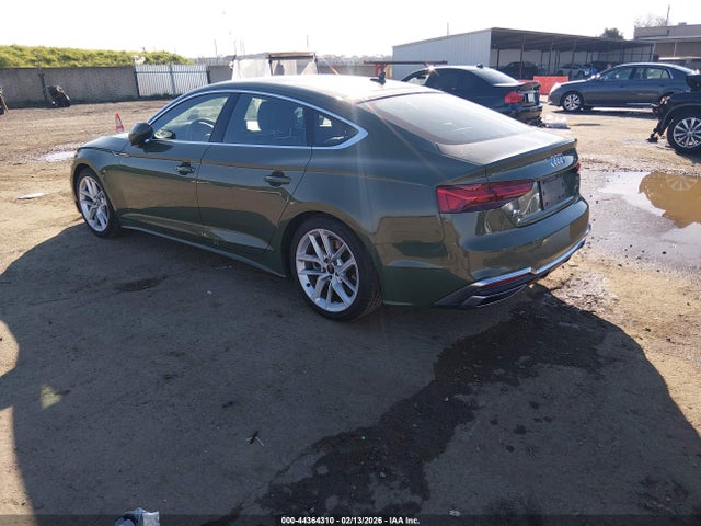 2024 AUDI A5 SPORTBACK WAUFACF50RA093750 Photo 2