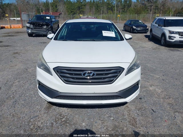 Продаж на аукціоні авто 2016 Hyundai Sonata Sport, vin: 5NPE34AF1GH268284, номер лоту: 44364316