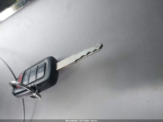 3CZRU5H33GM746256 Honda HR-V LX