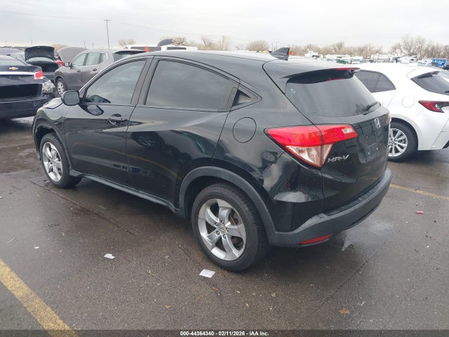 3CZRU5H33GM746256 Honda HR-V LX