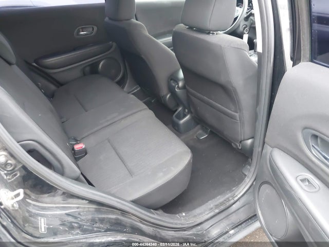 3CZRU5H33GM746256 Honda HR-V LX