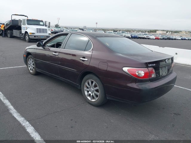 2002 LEXUS ES 300 JTHBF30G020066068 Photo 2