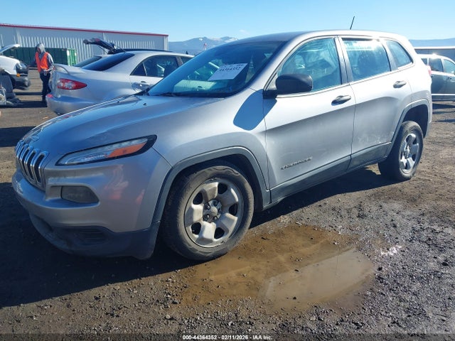 1C4PJLABXEW155043 Jeep Cherokee Sport