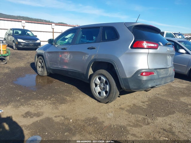1C4PJLABXEW155043 Jeep Cherokee Sport