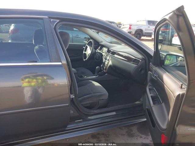 44364380 :رقم المزاد ، 2G1WA5E33F1122865 vin ، 2015 Chevrolet Impala Limited Ls مزاد بيع