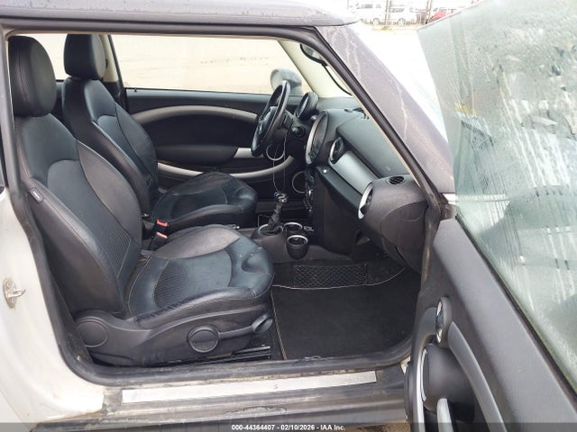 2012 MINI COOPER S WMWSV3C51CTY16833 Photo 4